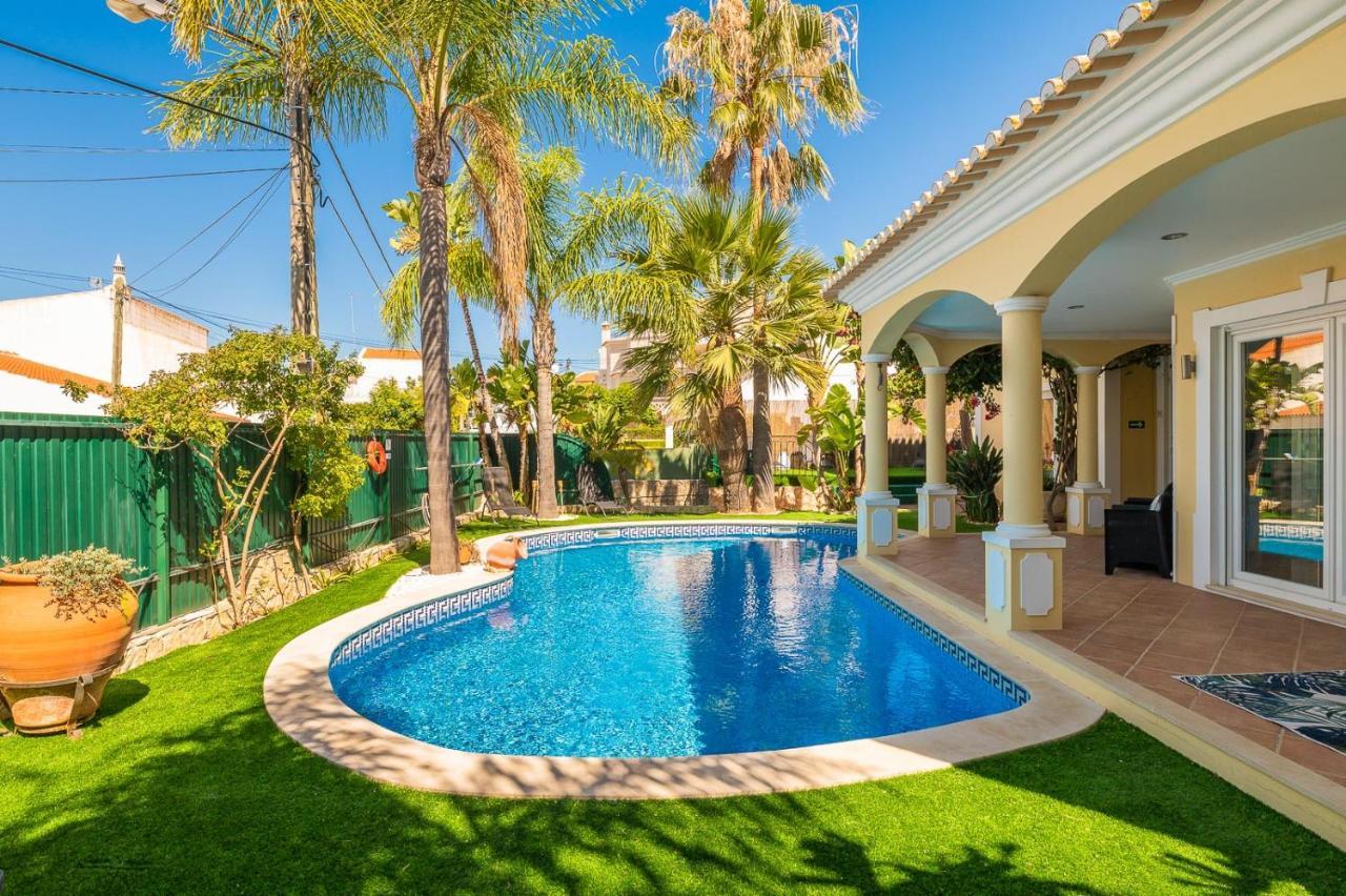 Oasis Tropical, Jardim E Piscina! Apartment ปอร์ติเมา ภายนอก รูปภาพ