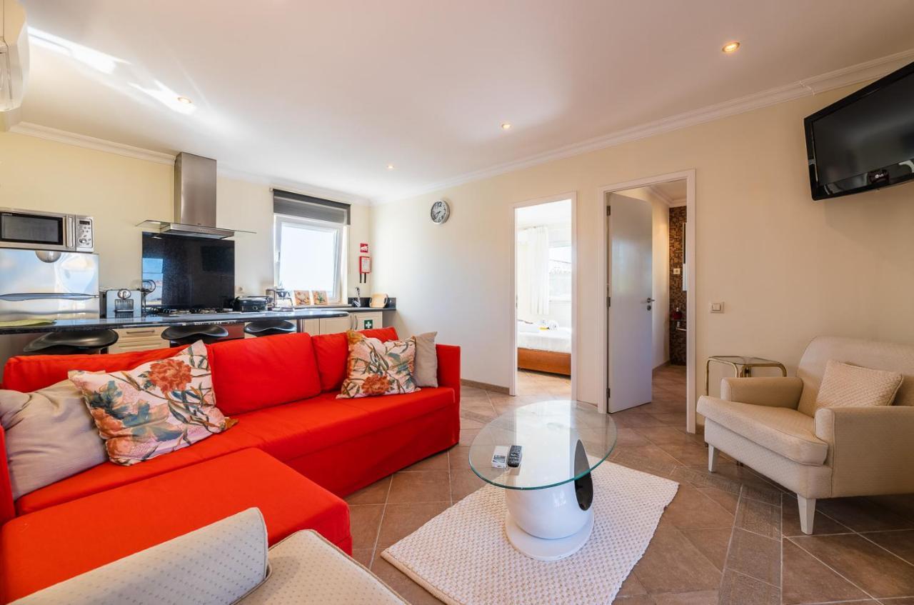 Oasis Tropical, Jardim E Piscina! Apartment ปอร์ติเมา ห้อง รูปภาพ