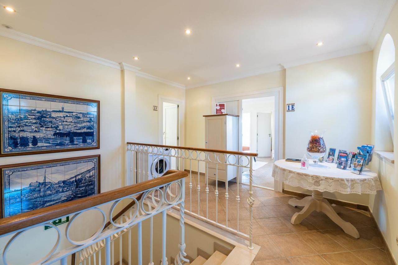 Oasis Tropical, Jardim E Piscina! Apartment ปอร์ติเมา ภายนอก รูปภาพ