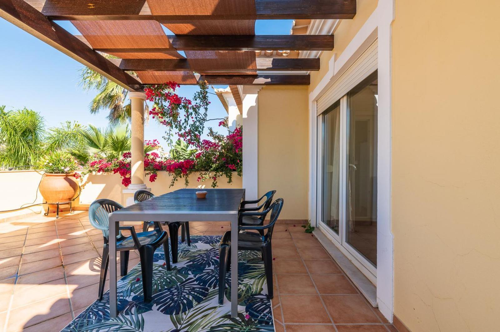Oasis Tropical, Jardim E Piscina! Apartment ปอร์ติเมา ห้อง รูปภาพ
